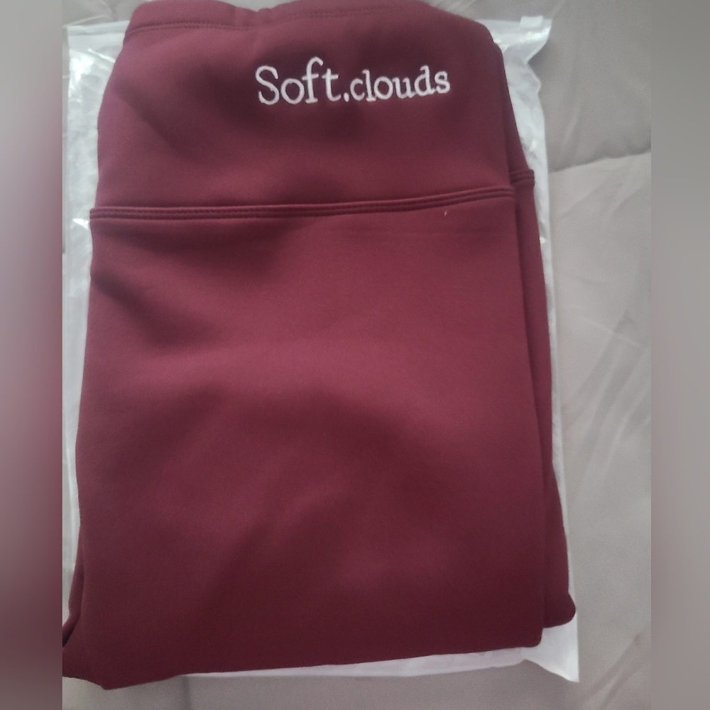 fleece-lined burgundy leggings